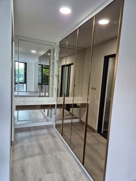 D65 Condominium, Bangkok