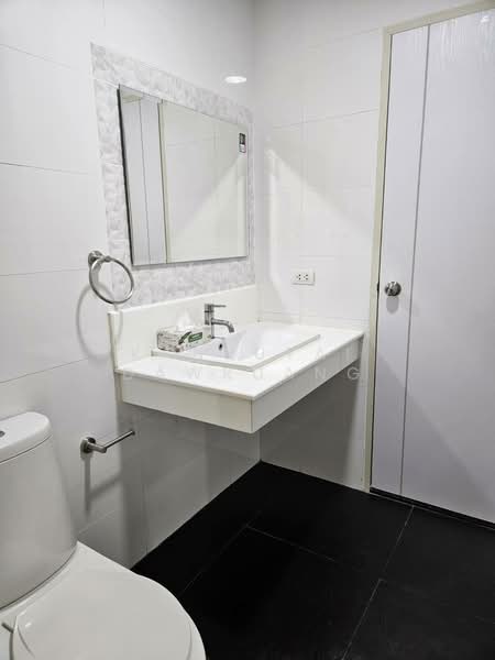D65 Condominium, Bangkok