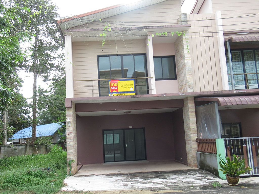 Duplex House in Happyland Project, Chumphon Province