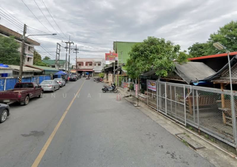 ถนนมังคุด ติดรั้วรรวัดพระมหาธาตุ เมืองนครศรี, Nakhon Si Thammarat
