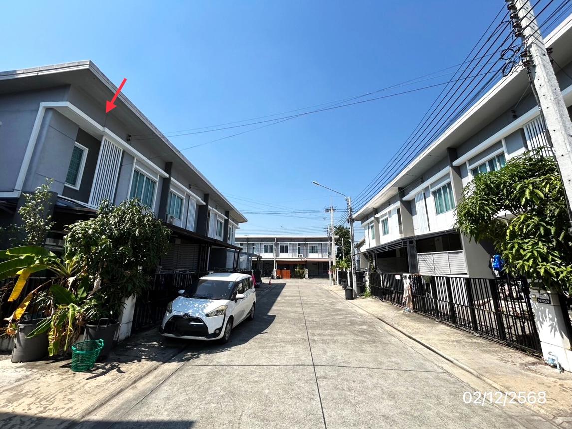 ทาวน์เฮ้าส์ พฤกษาวิลล์ 110 ลาดกระบัง-ประชาพัฒนา ลาดกระบัง กรุงเทพมหานคร