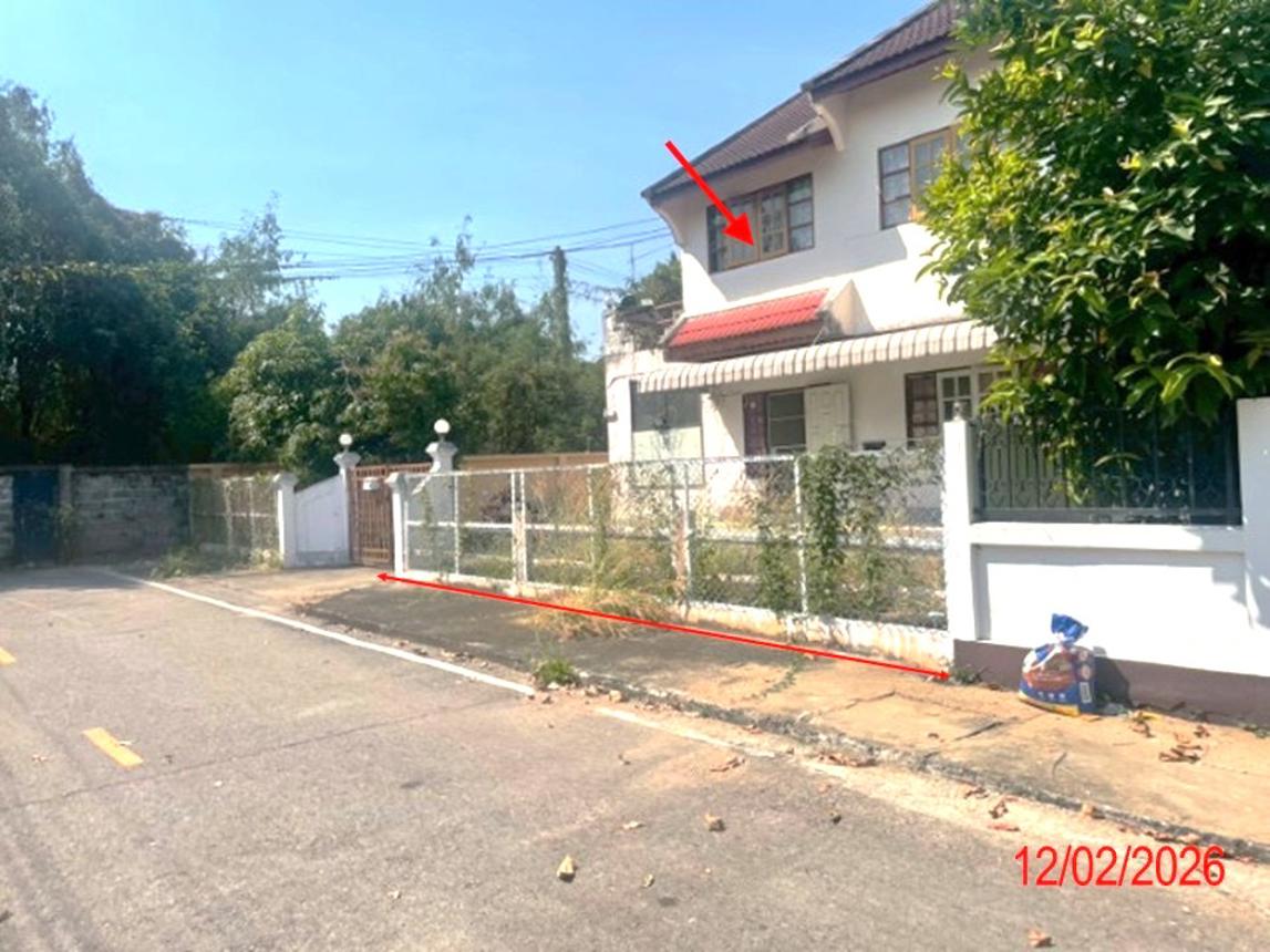 Single-Family Home in Lamphun Province, Lamphun