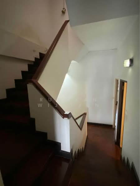 5-BR Townhouse, Bangkok
