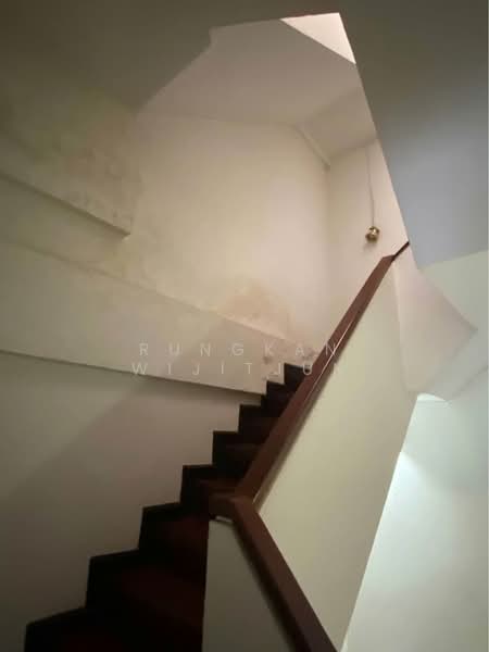 5-BR Townhouse, Bangkok