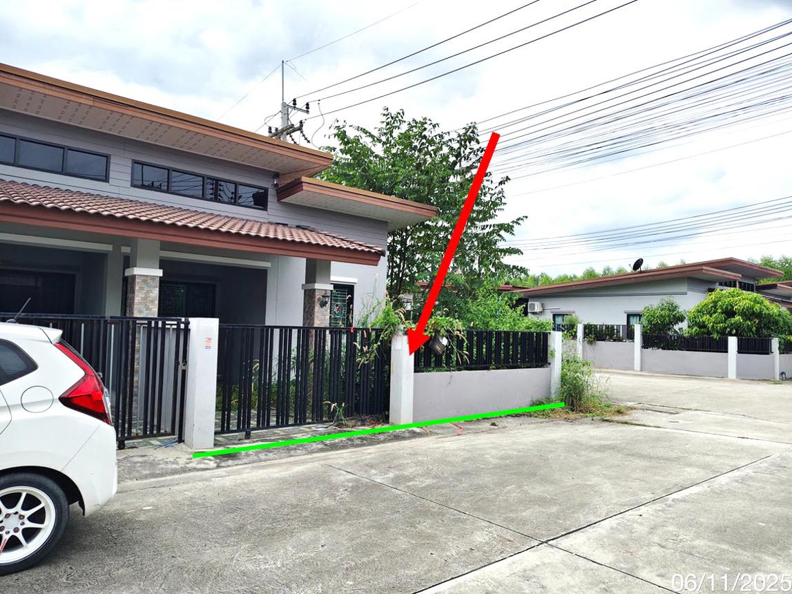 ทาวน์เฮ้าส์ บ้านสุขใจ สุขสบาย 5 ปลวกแดง ระยอง