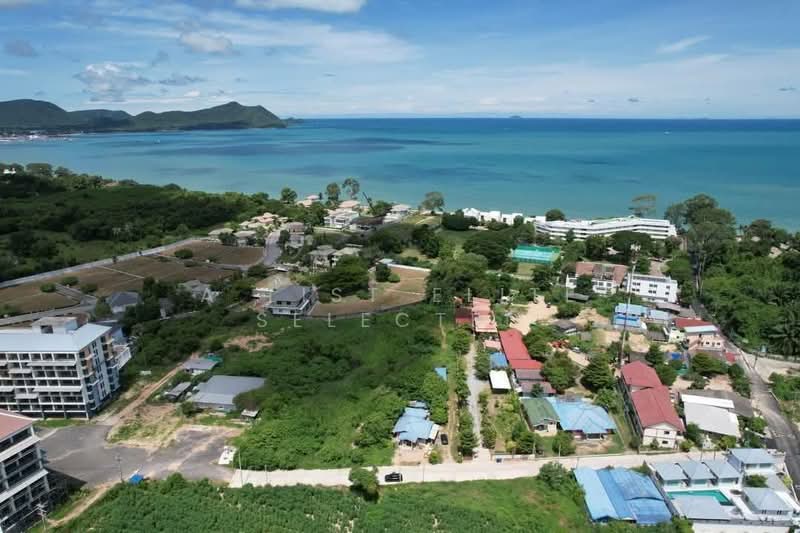 Land - Near the Sea, Na Jomtien