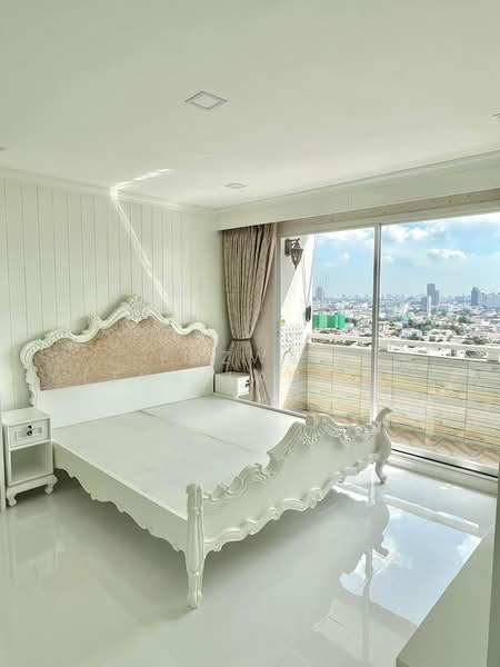 Benjasri Vibhavadi, Bangkok