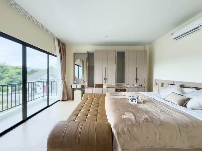 sale! Minimal Nordic detached house in the heart of the city, 3 bedrooms, selling for 8.9 million, Phuket