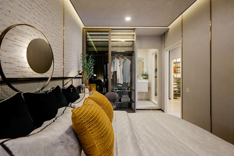 Life Rama 4-Asoke, Bangkok