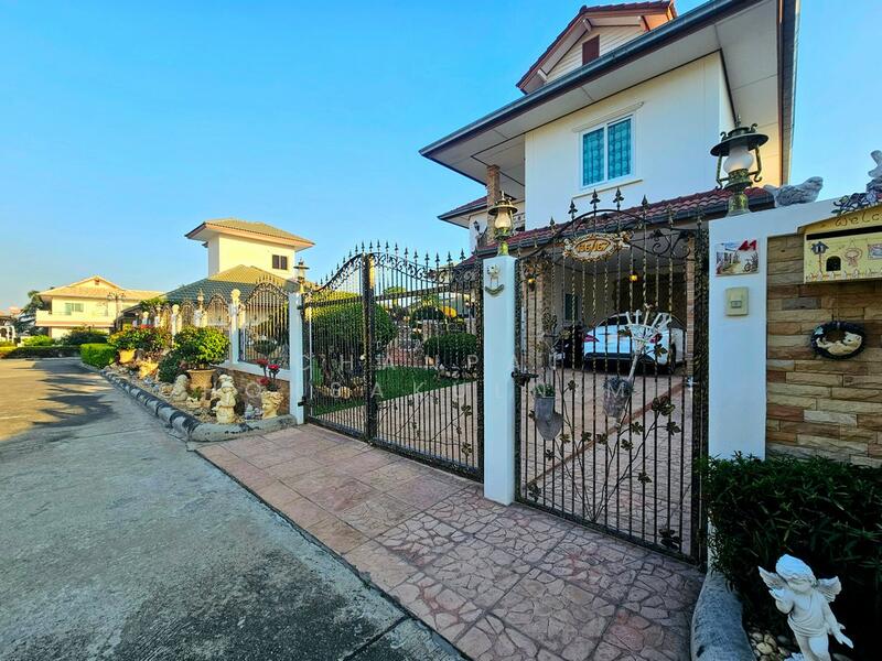 Natural Hill, Phetchaburi