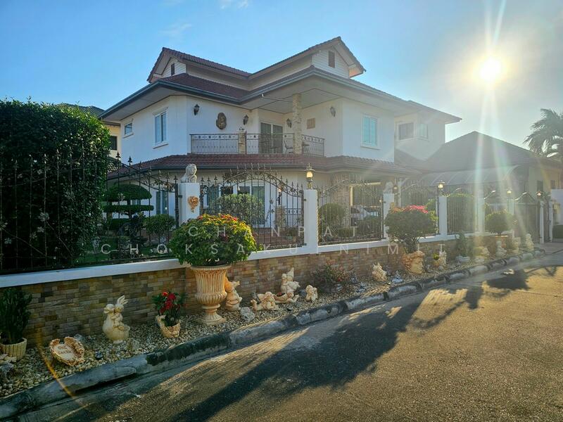 Natural Hill, Phetchaburi