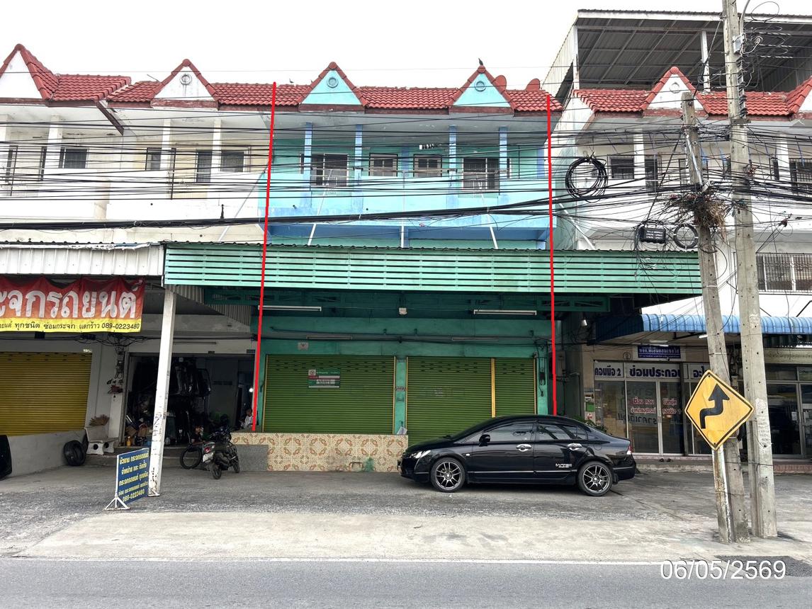 Commercial Building in Samut Prakan Province, Samut Prakan