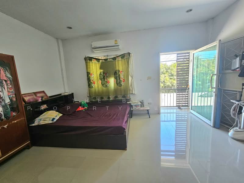 ทาวน์เฮ้าส์หนองรี ชลบุรี, Chon Buri (Pattaya)
