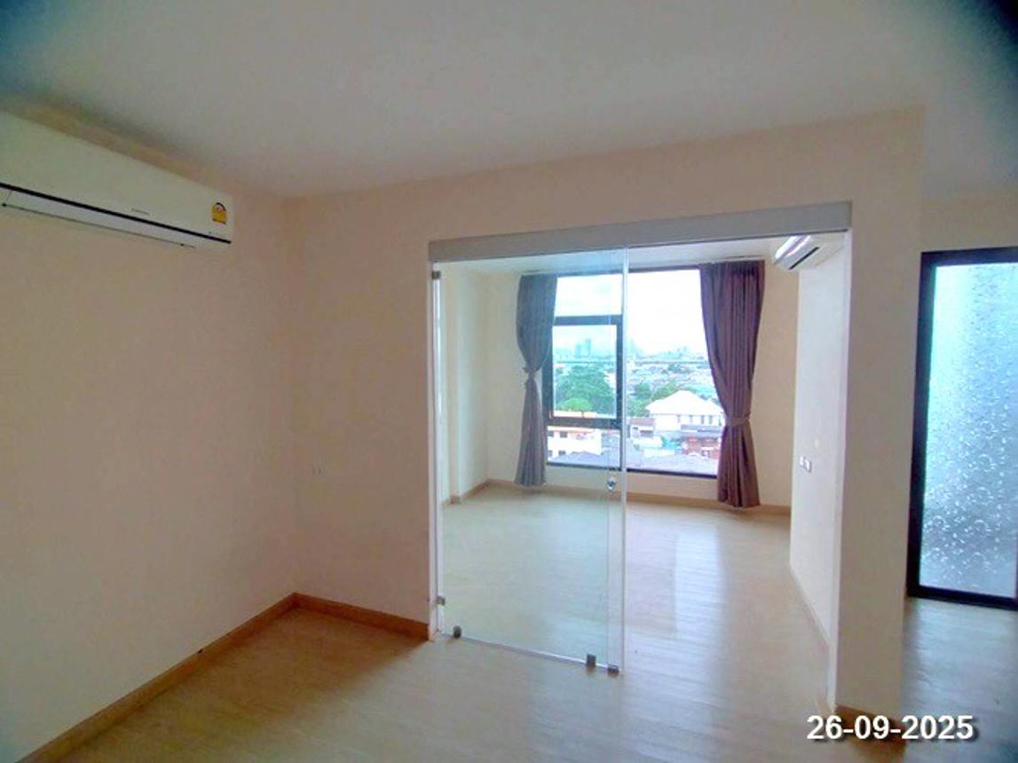 Fresh Condominium, Bang Sue, Bangkok
