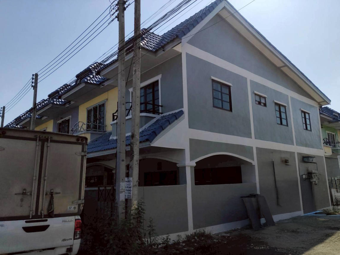 Townhouse for sale at D&D Land, Uthai, Ayutthaya Province