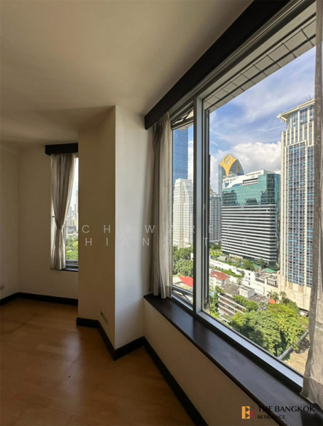 All Seasons Mansion, Bangkok