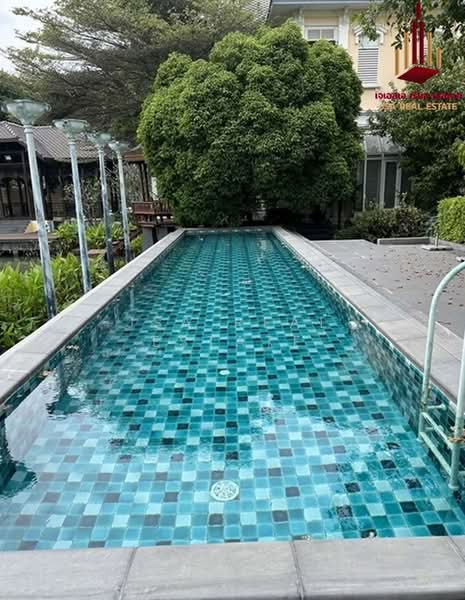 The Royal Residence, Bangkok