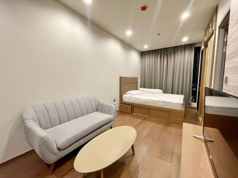 IDEO Q Victory, Bangkok