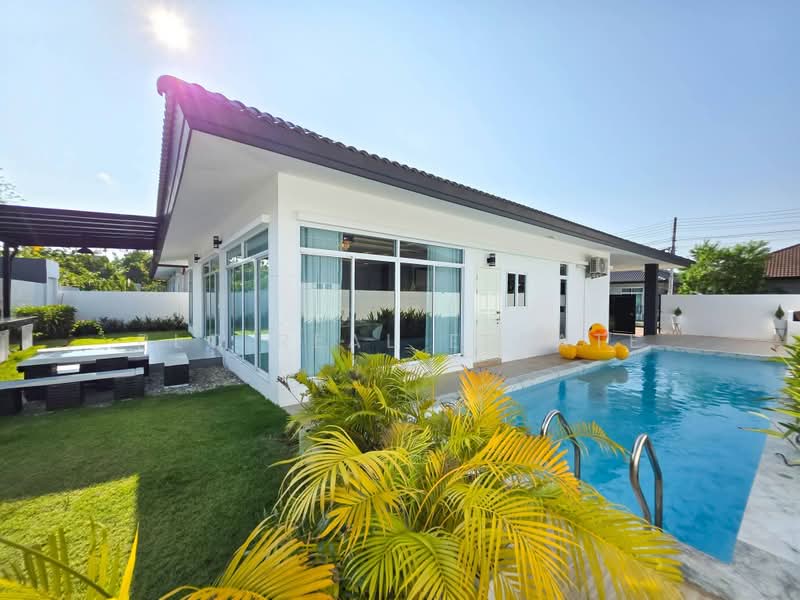 Luxury 3-Bedroom Pool Villa for Sale Huay Yai, Chon Buri (Pattaya)