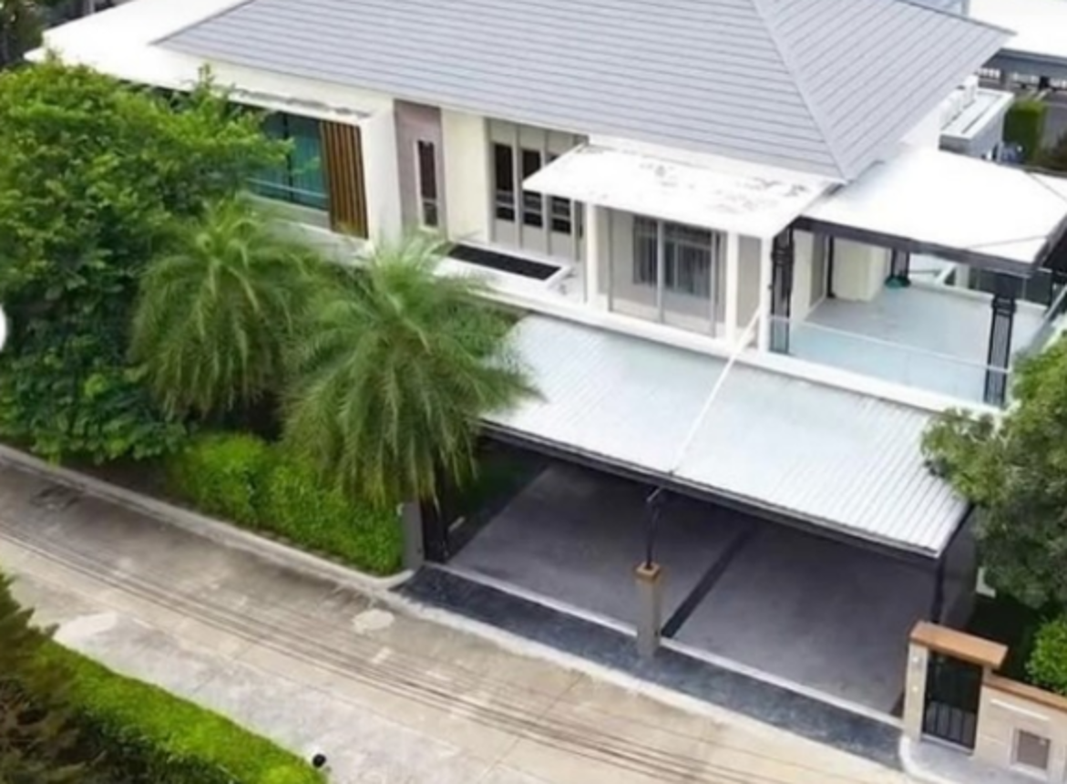 Single-detached house, Perfect Masterpiece Century Rattanathibet, Nonthaburi City, Nonthaburi Province