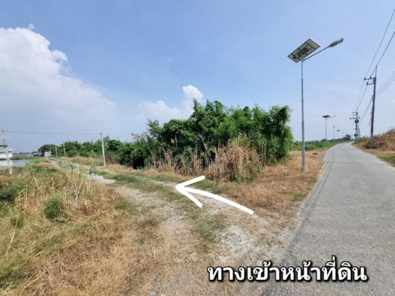 For sale Land Soi Wat Hom Sin Bangna-Trad Road Km. 34 Chachoengsao Bang Pakong, Chachoengsao