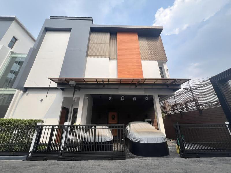 สุขุมวิท 39, Bangkok