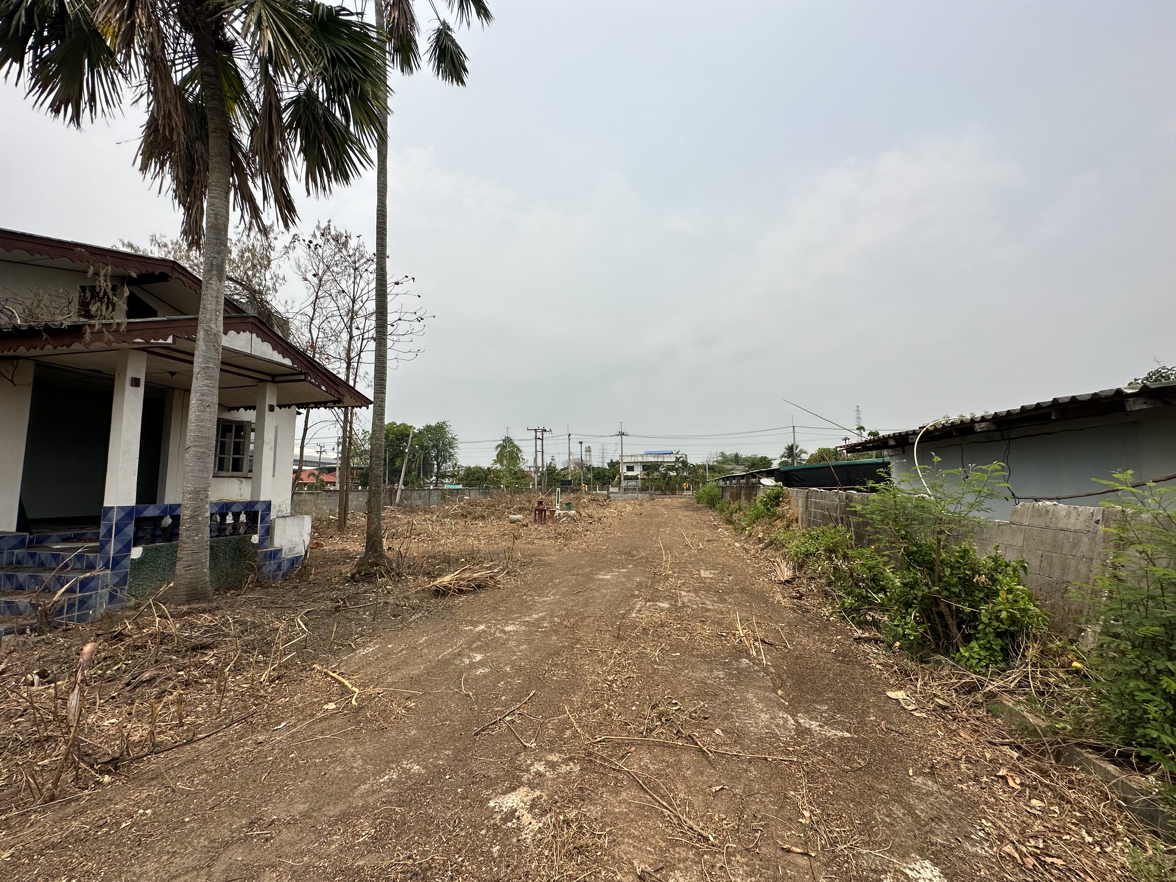 โรงแรมและรีสอร์ท ลำพูน