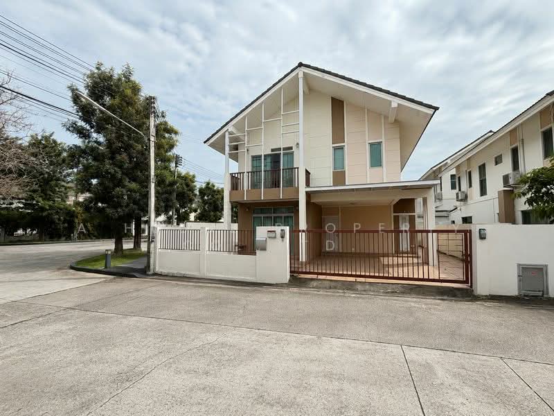 หมู่บ้านแมกโนลีย์ ศรีราชา : Magnolie Sriracha, Chon Buri (Pattaya)