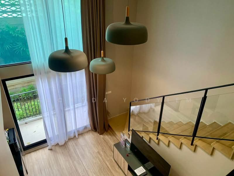 Blossom Condo @ Sathorn-Charoenrat, Bangkok