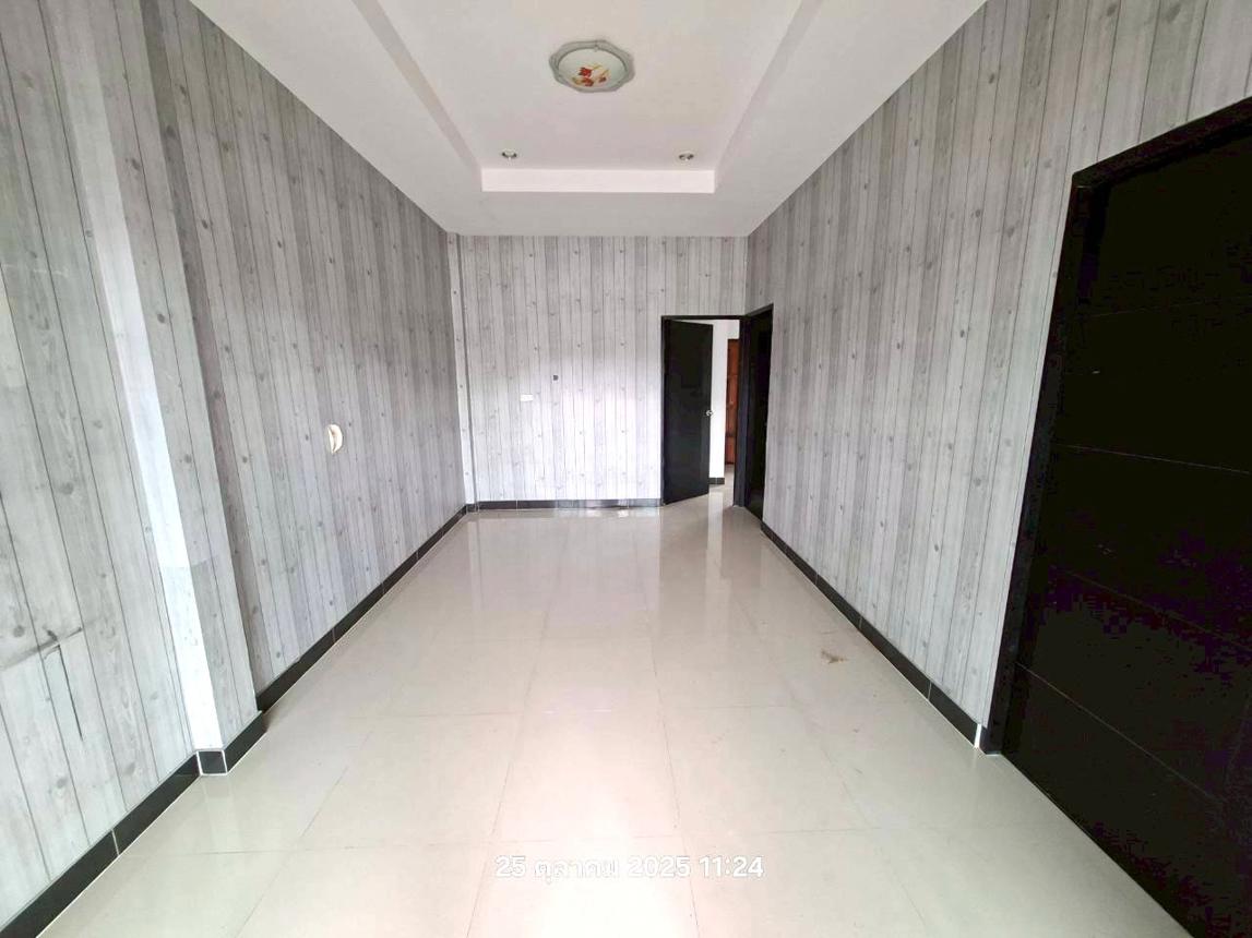 ทาวน์เฮ้าส์ บ้านสวนอุ่นจิตต์ 2 นิคมพัฒนา ระยอง