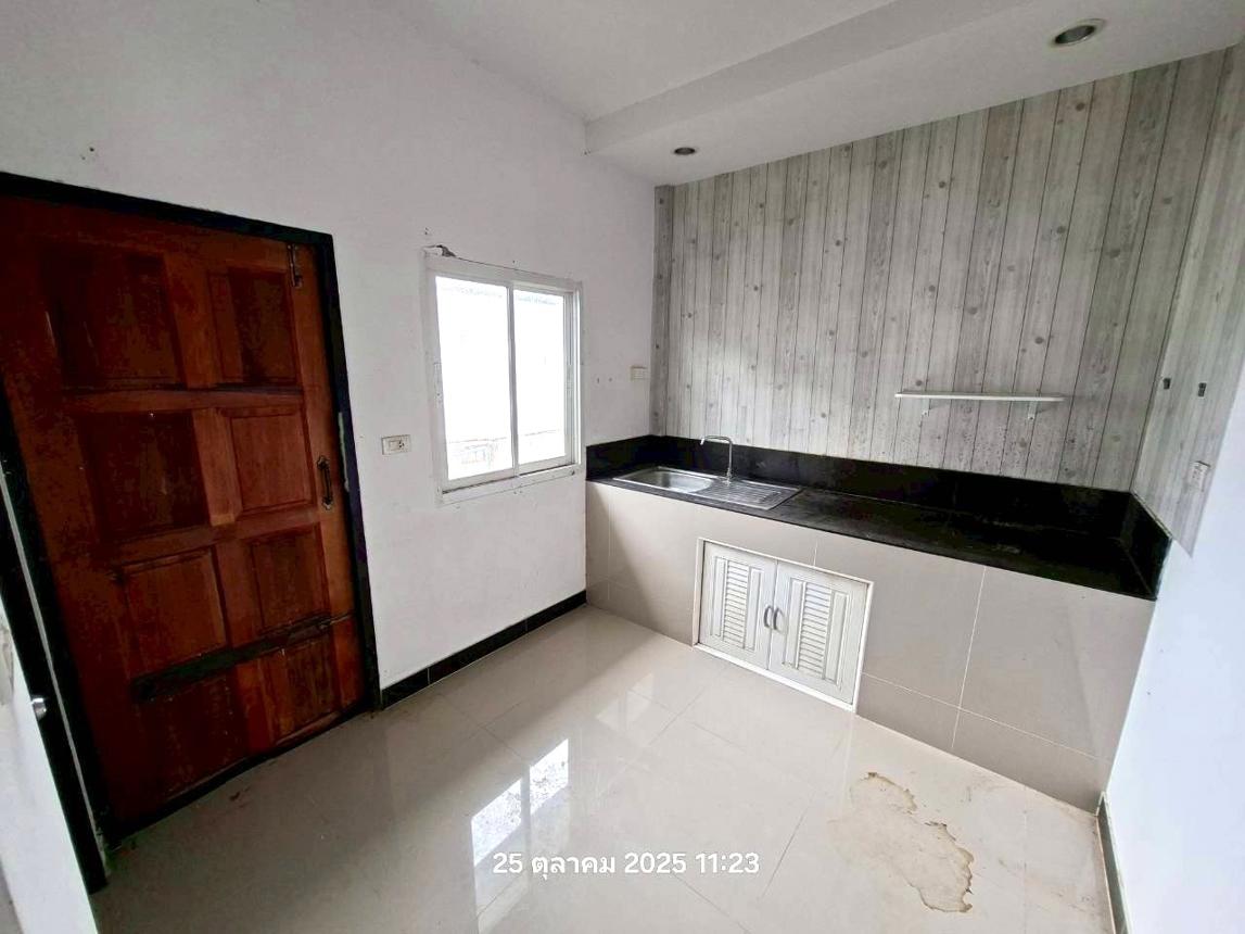 ทาวน์เฮ้าส์ บ้านสวนอุ่นจิตต์ 2 นิคมพัฒนา ระยอง