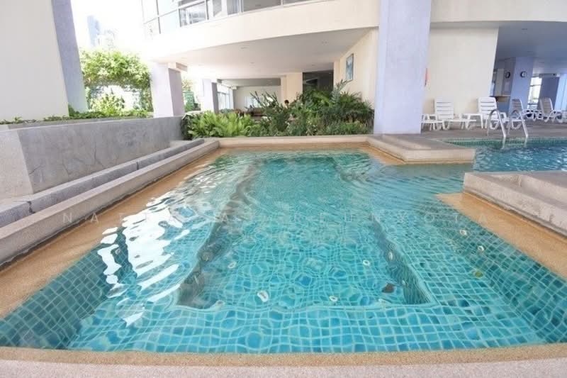 Modern Home Tower, Bangkok
