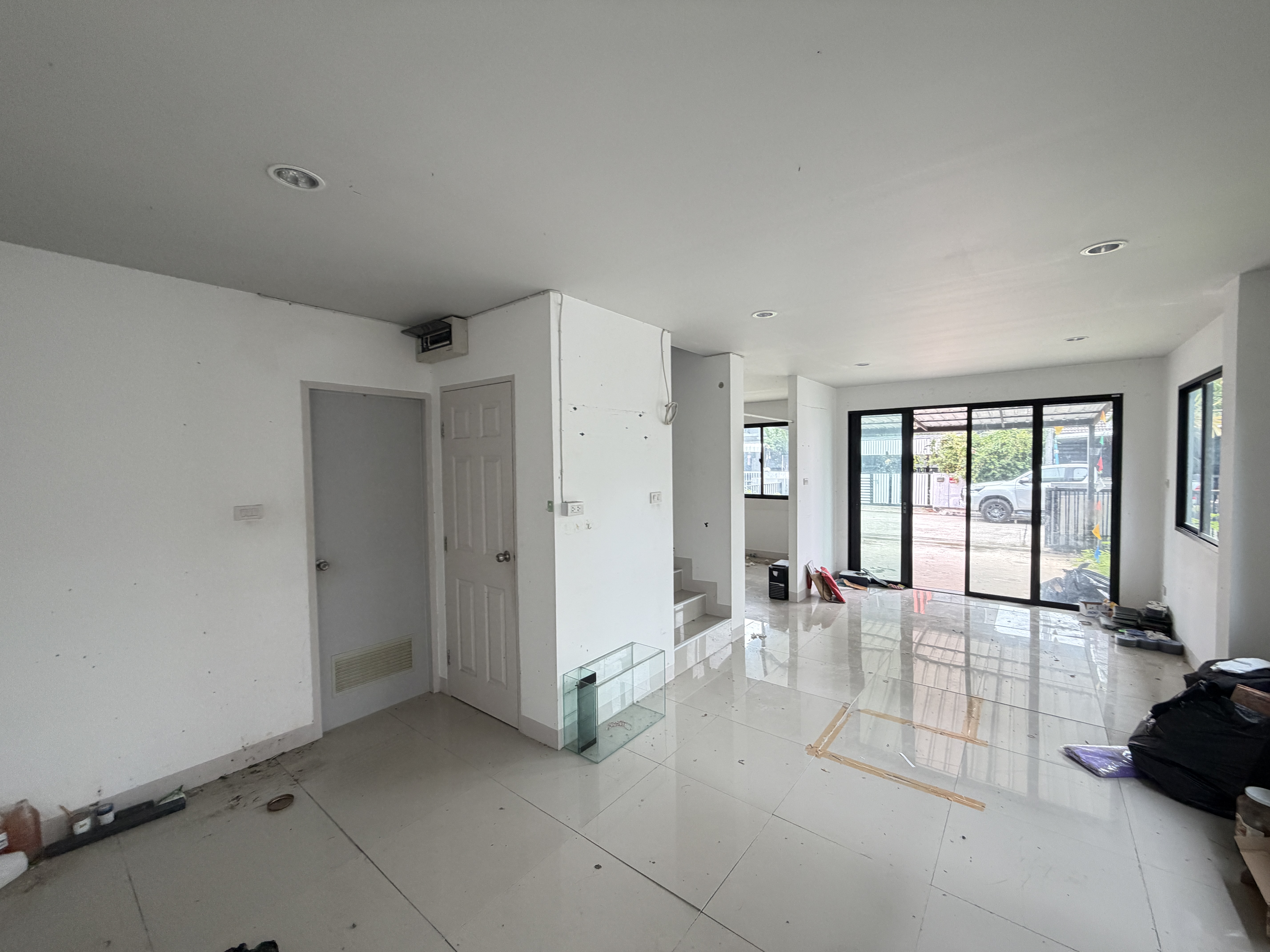 บ้านแฝด โครงการเดอะปาล์ม การ์เด้น 5 หางดง
