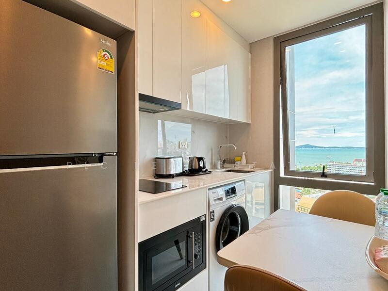 Copacabana Beach Jomtien, Chon Buri (Pattaya)