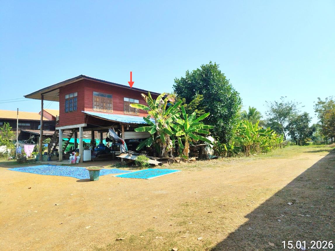 Single House in Phichai Uthai Thani