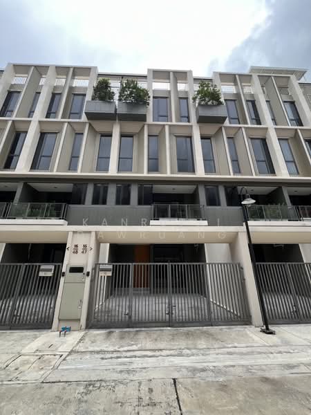 Ther Ladprao 93, Bangkok