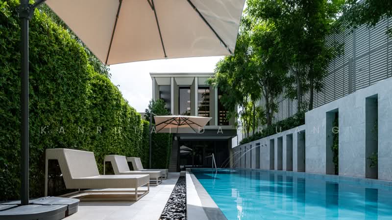 Ther Ladprao 93, Bangkok