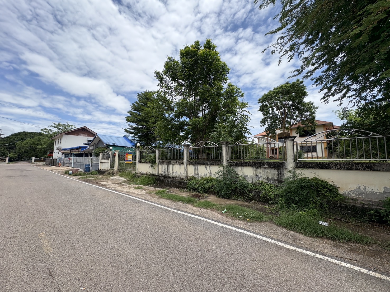 บ้านเดี่ยว 2 ชั้น ถนนสายบ้านนาพูลทรัพย์ - บ้านนาคอม