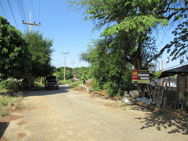 Vacant Land site 30x85m.