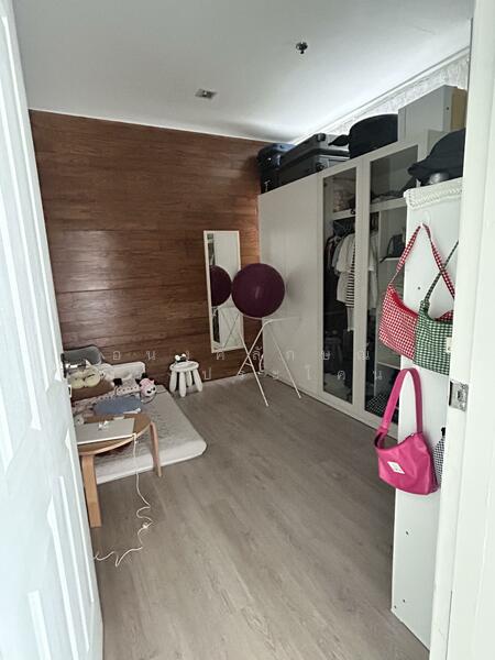 @City Condominium, Bangkok