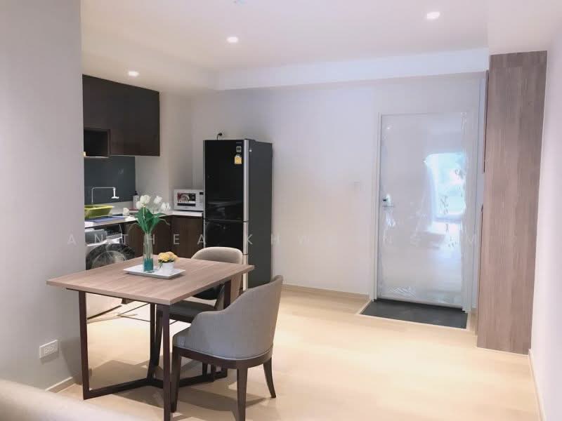 Runesu Thonglor 5, Bangkok