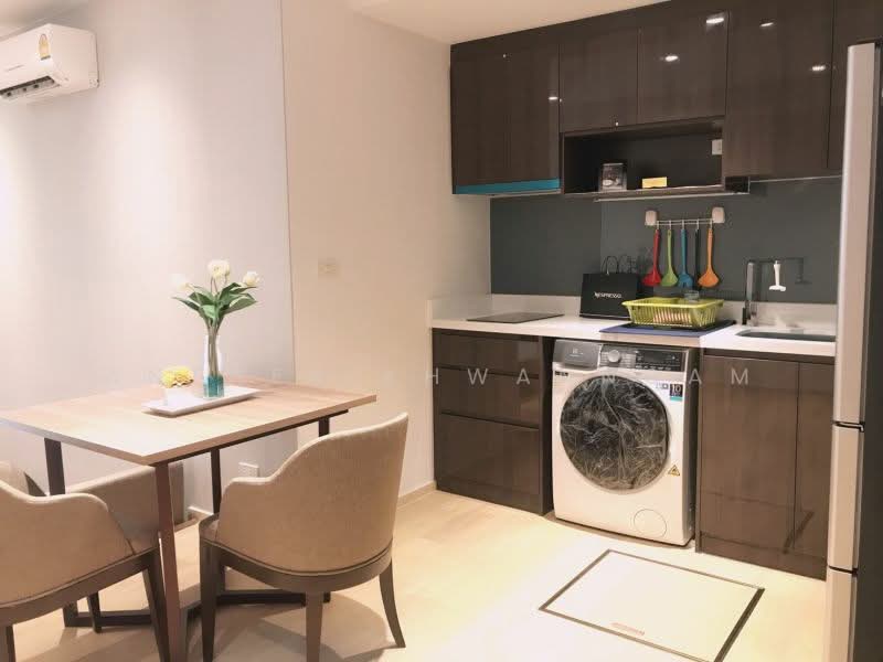 Runesu Thonglor 5, Bangkok