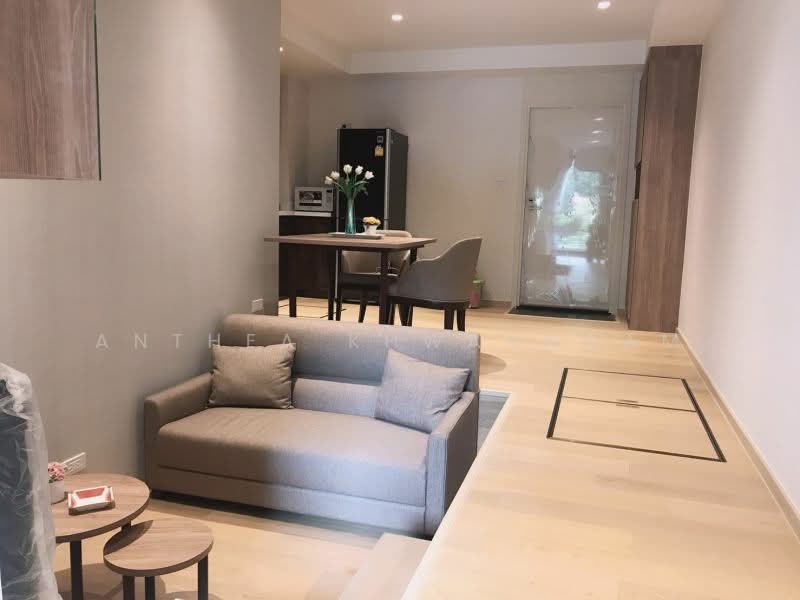 Runesu Thonglor 5, Bangkok