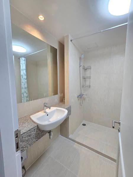 The Clover Thonglor Residence, Bangkok