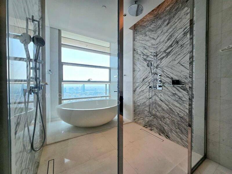 Four Seasons Private Residences, Bangkok