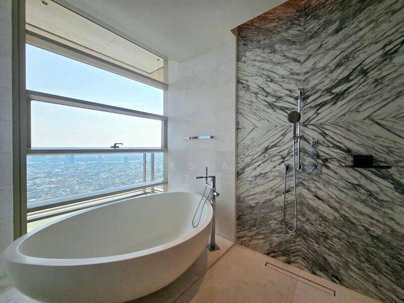 Four Seasons Private Residences, Bangkok