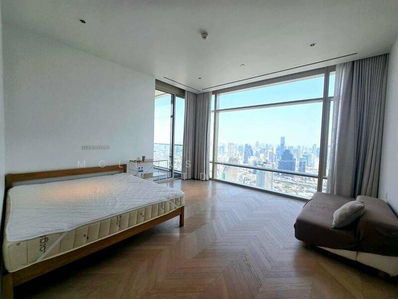 Four Seasons Private Residences, Bangkok