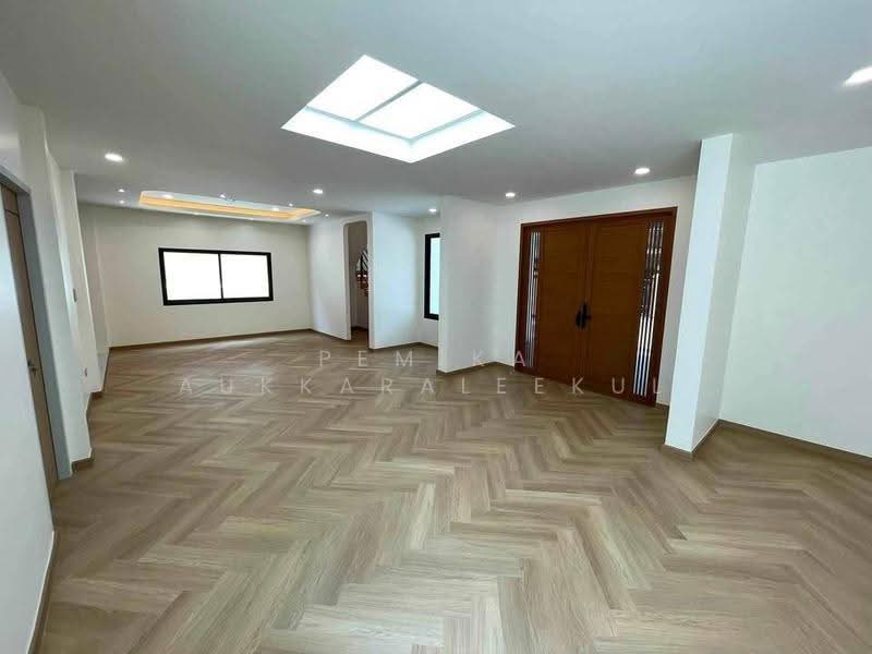 5-BR House, Bangkok