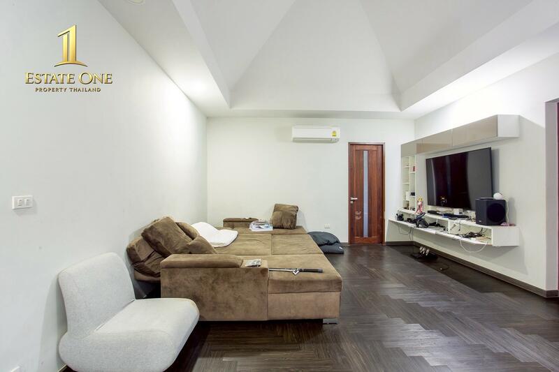 Palm Hills Golf Club and Residence, Phetchaburi