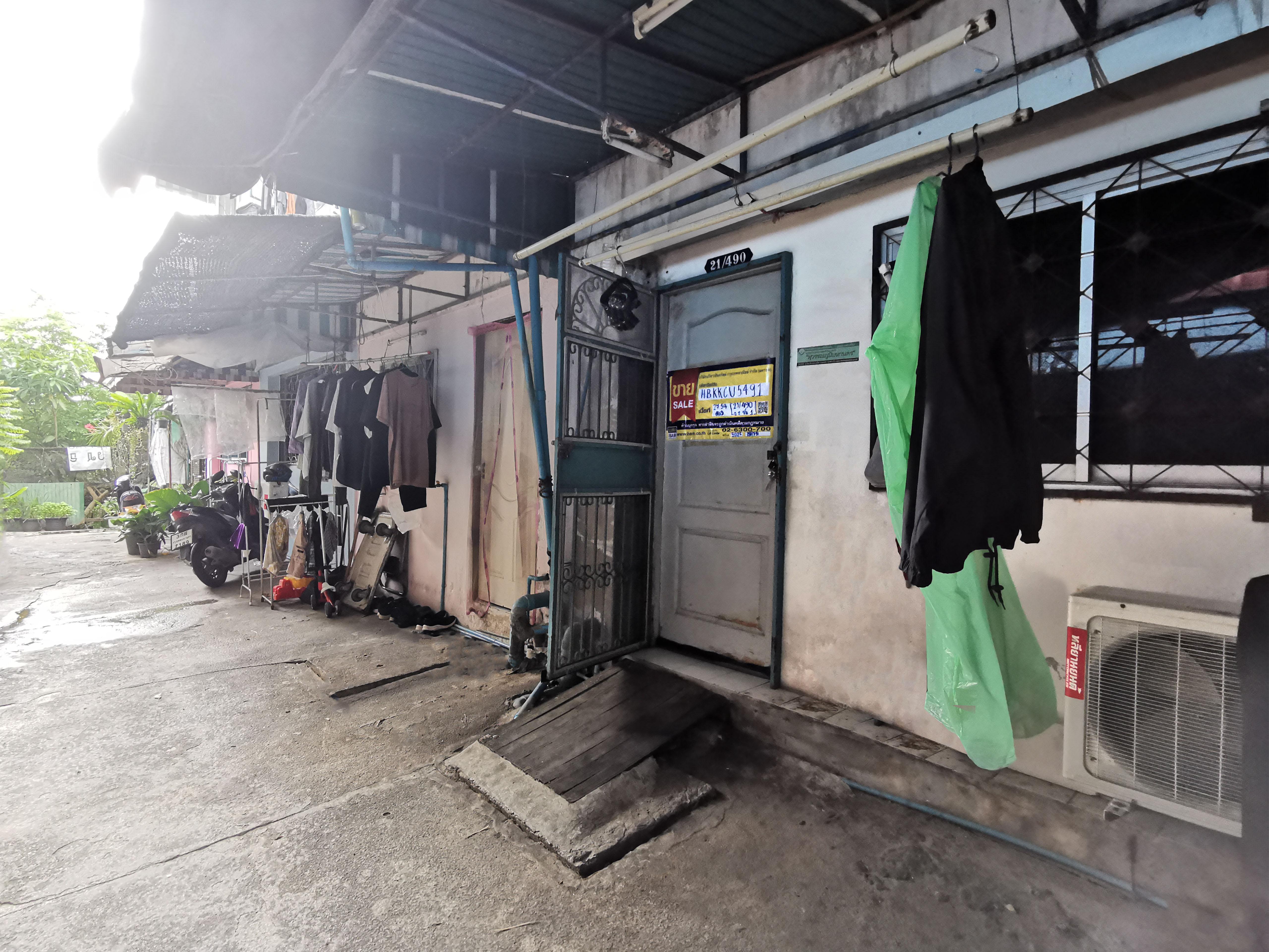 คอนโดมิเนียม โครงการมีทรัพย์ เรซิเดนซ์ หนองแขม